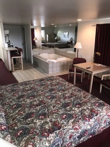 1 Bedroom Suite with city view