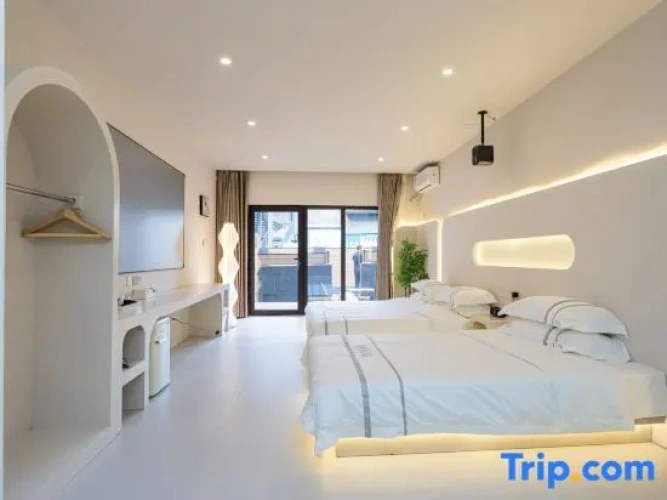 Standard Twin Family room