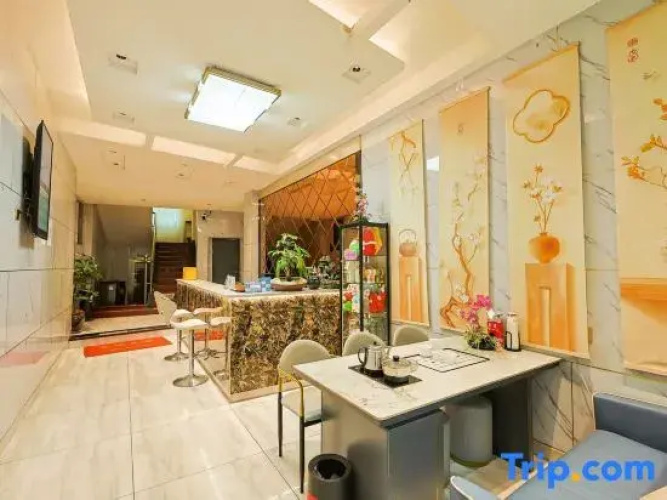 Jinfu Hotel