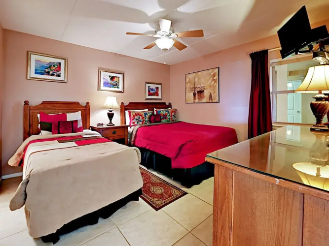 4400 Gulf Blvd Condo Unit 104