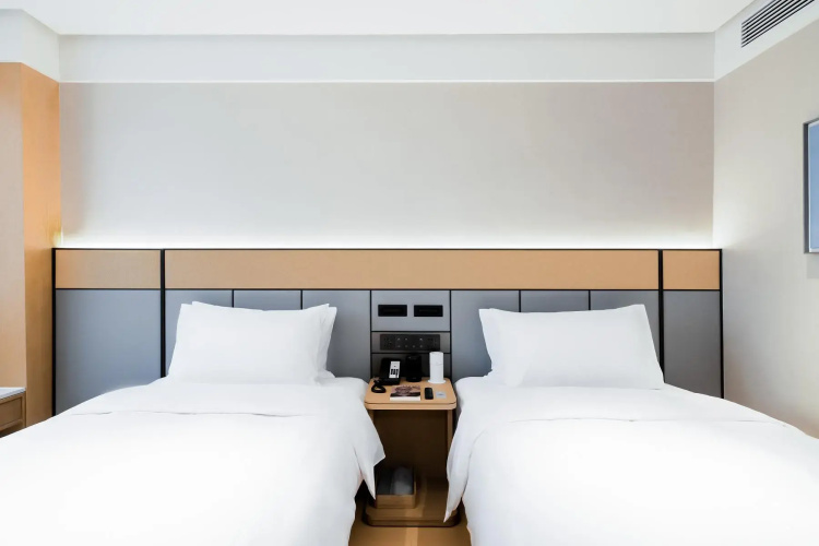 Glory Vogue Hotel