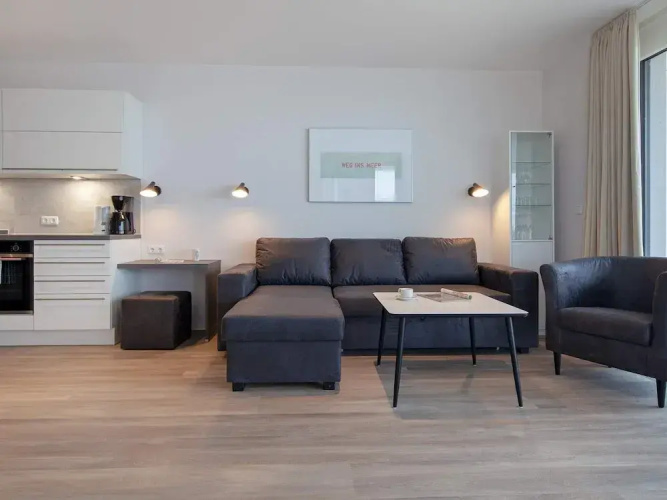 Cozy Modern Apartment With Sea Views
