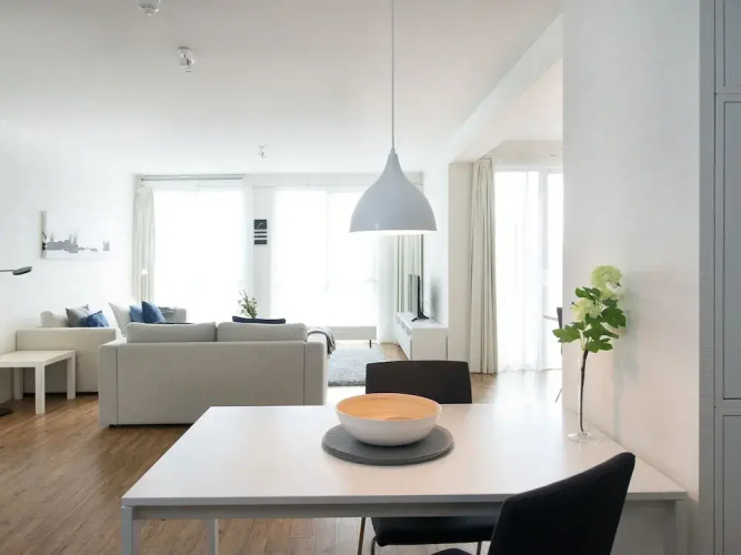 Two Room Apartment Overlooking the Harbor