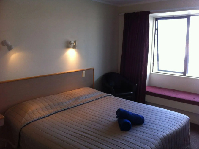 Ocean Waves Hotel