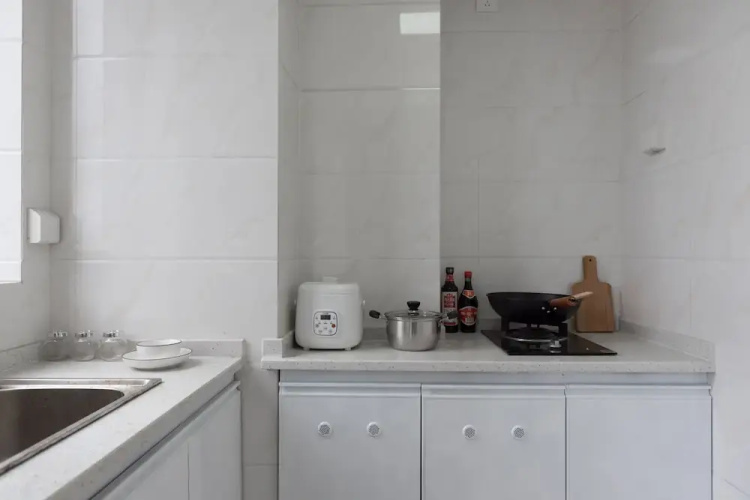 Qing Apartment Spring Heartbeat