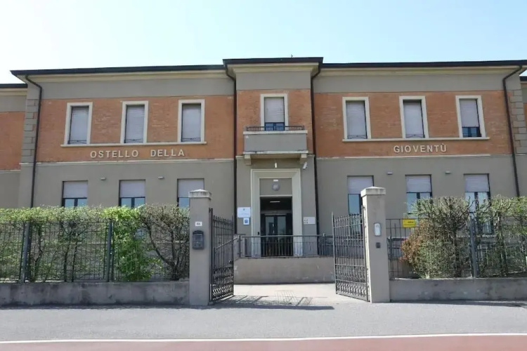 Student's Hostel San Leonardo - Parma