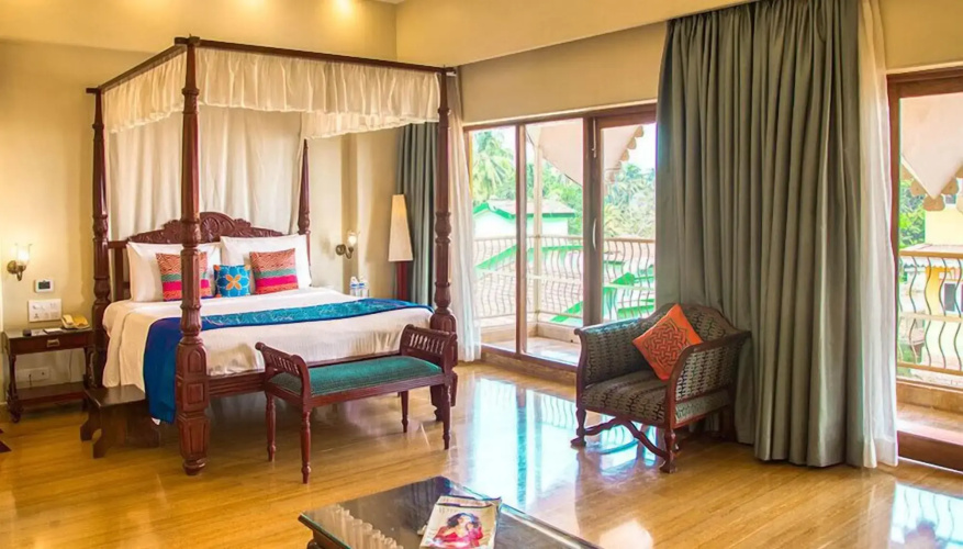 Acron Candolim Regina