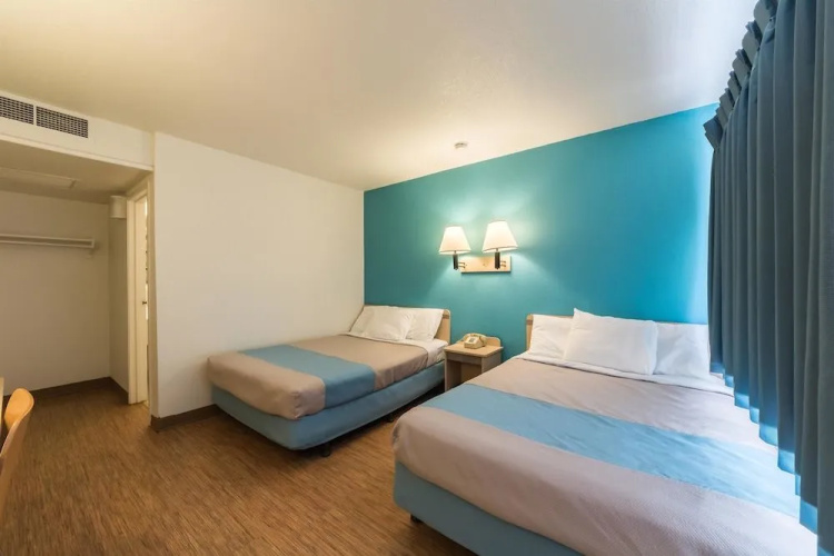 Motel 6 Deming