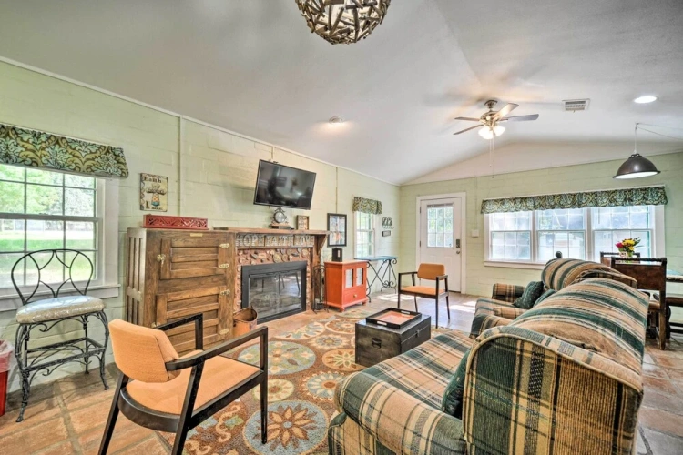 Guest rooms