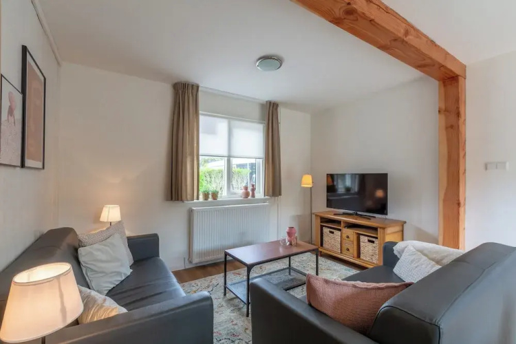 Holiday Home Effe Sprage in Callanstoog Centre