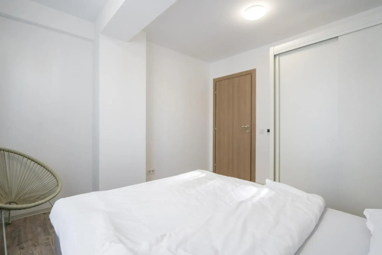 The Painter - 2R apartment in Roka Residence with underground parking