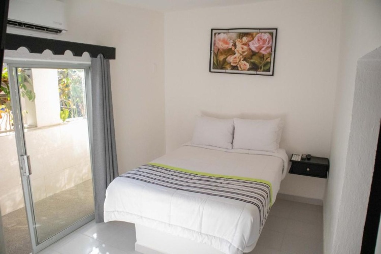 Junior Suite with pool view