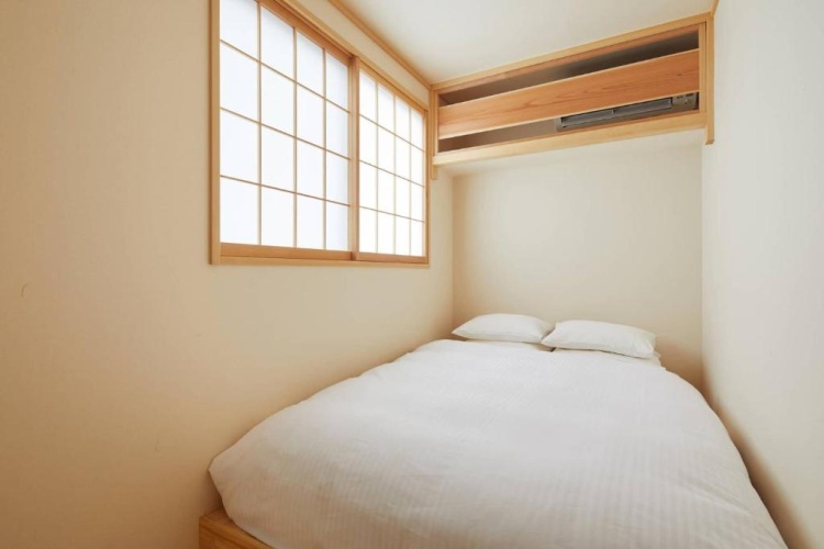 2 Bedrooms Villa