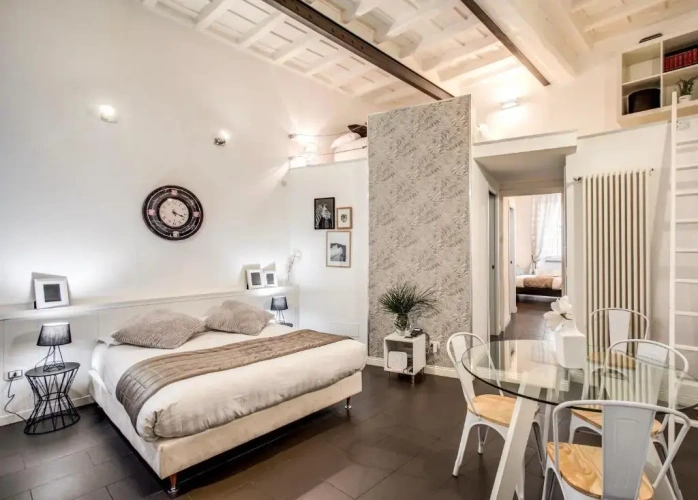 2 Bedrooms Apartment