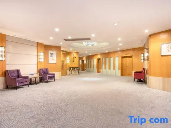 Wuzhou Hotel