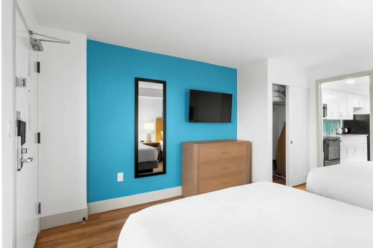 1 Bedroom Deluxe Double Suite oceanfront