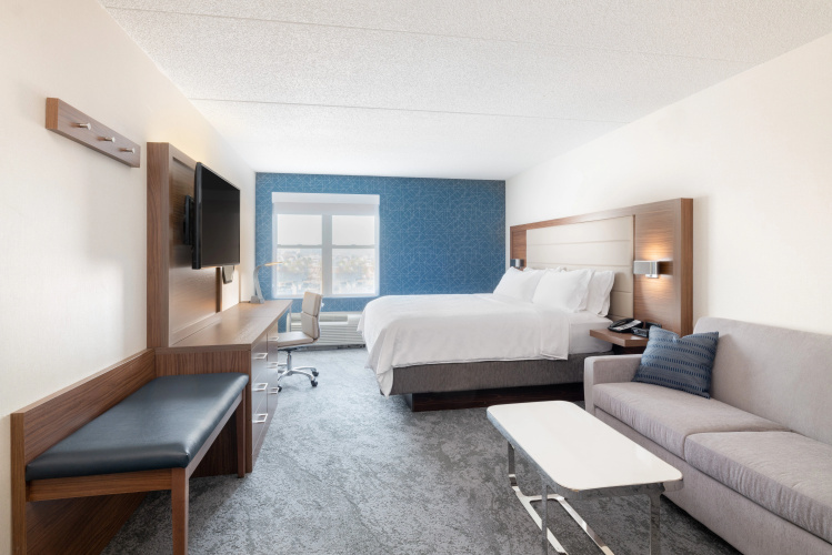 Holiday Inn Express & Suites Boston - Cambridge photo 7