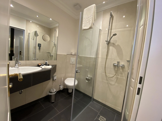 Nells Park Hotel