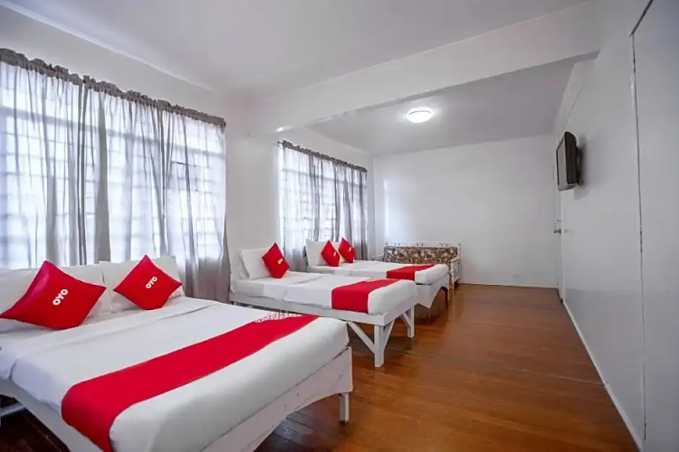 OYO 588 Sunrock Resort