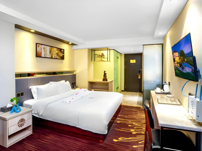 Fuhao Hotel