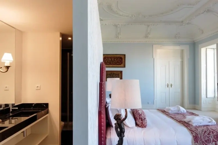 Standard Suite