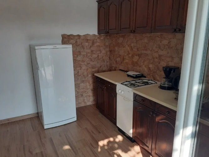 Double Cottage