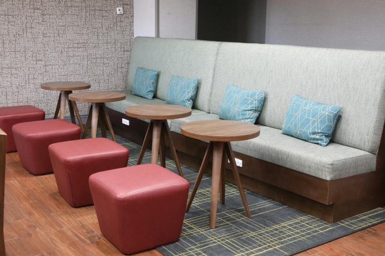 Hampton Inn Hutchinson photo 16