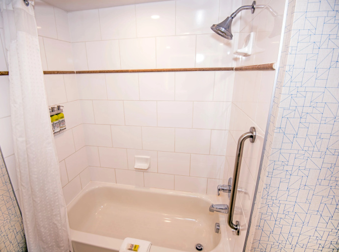 Holiday Inn Express & Suites Hinton photo 9