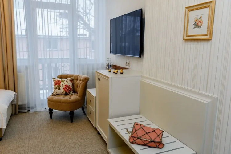 Galant Hotel