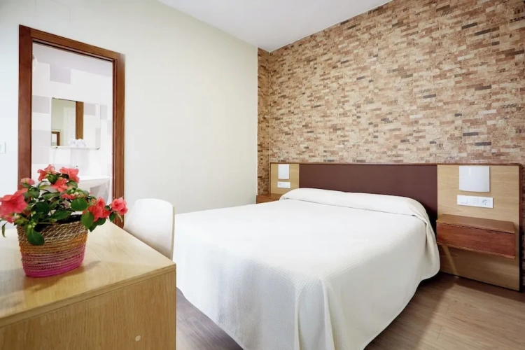 1 Bedroom Standard Double room