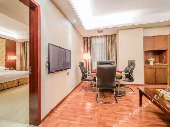 1 Bedroom Double Suite