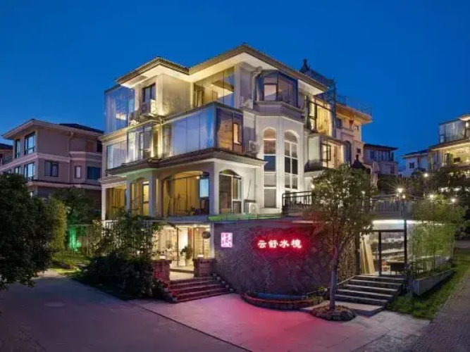 Yunshu Shuijing Hostel