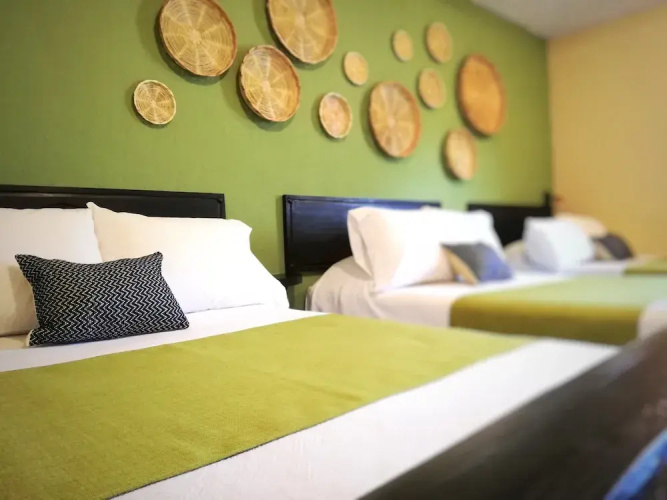 7 orejas hotel