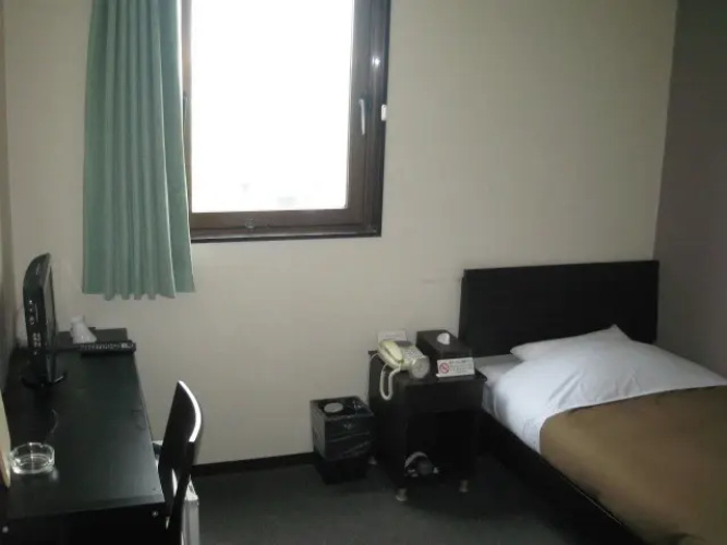 Sakura Hotel Oami