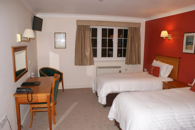 New Forest Lodge