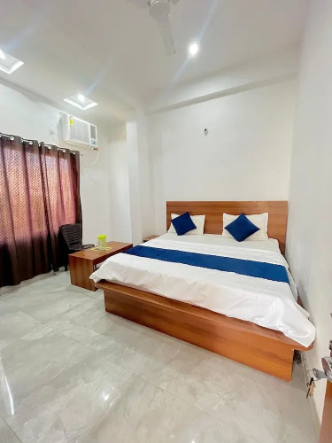 Hotel Govind Priya Dham Near Prem Mandir