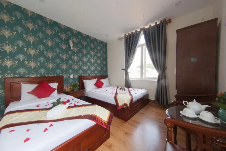 Lien Huong 2 Hotel