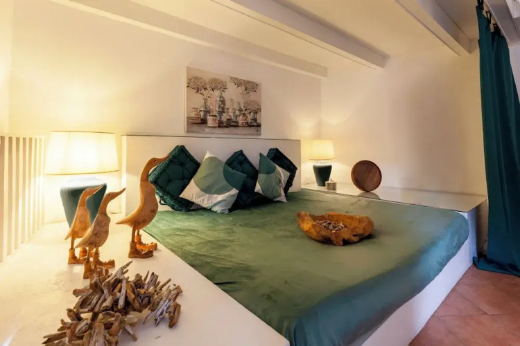 Pantheon Terrace Natural Flat