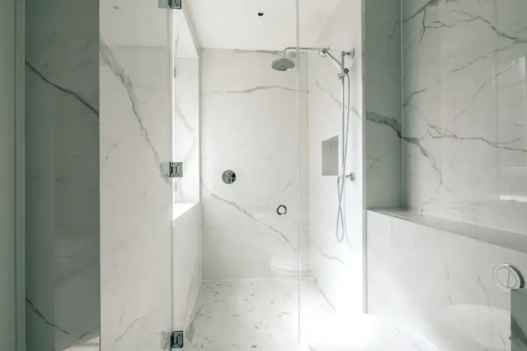 Claridge House by SLO