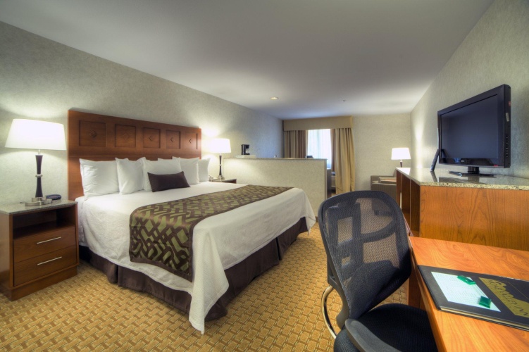 Deluxe Double Suite