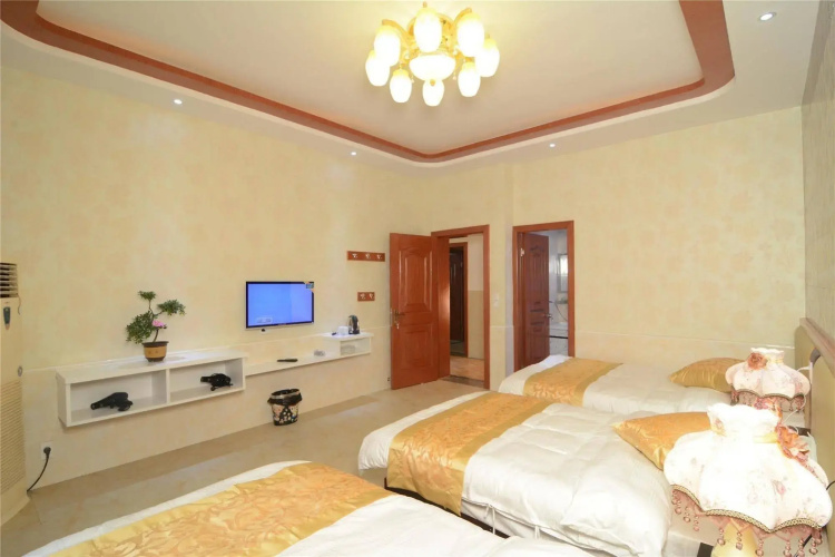 Wangxian Bridge Inn - Xitang