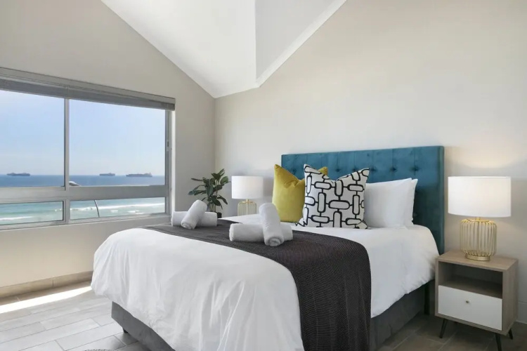 Sea Spray B404 by HostAgents