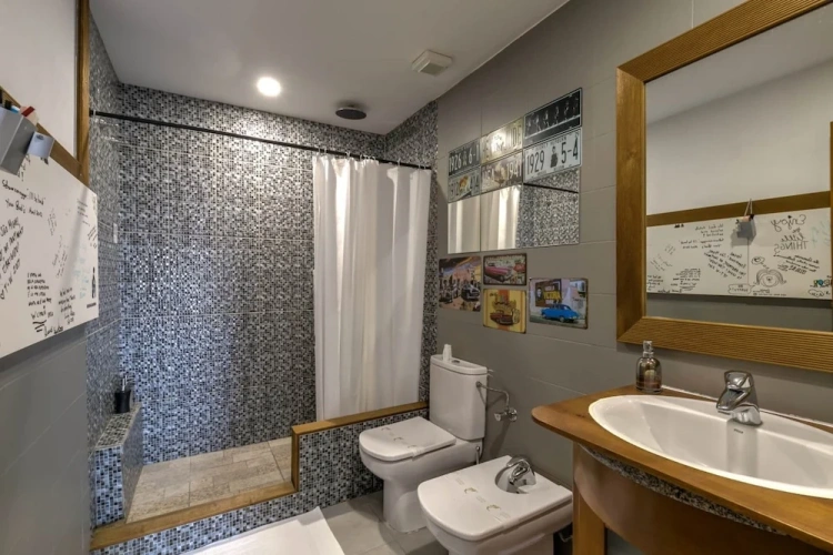 2 Bedrooms Apartment with ocean view