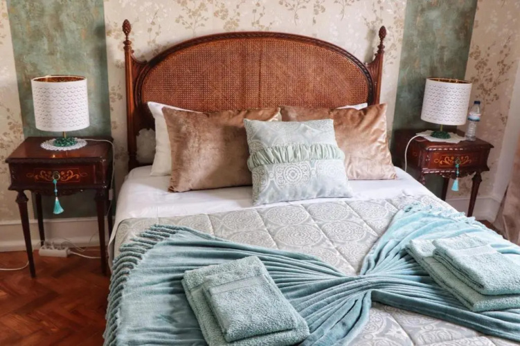 Ameli Rooms