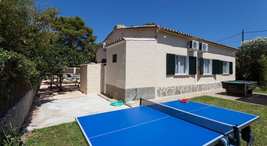 Villa Rosales