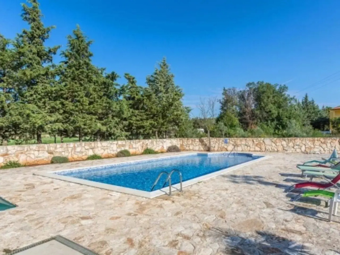 Pool Medulin House