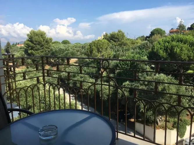 Standard Twin room with balcony and with mountain view