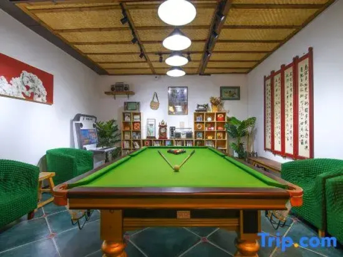 Beijing Quadrangle Dwellings Hotel