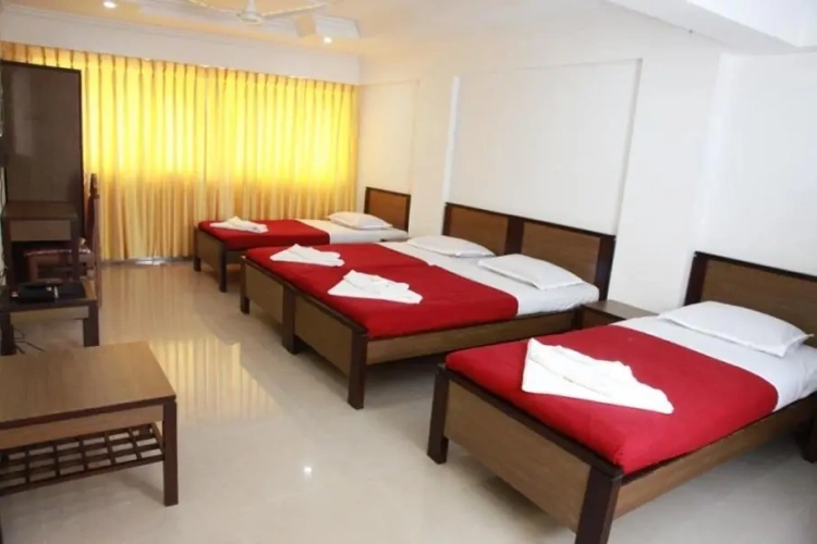 Standard Quadruple room