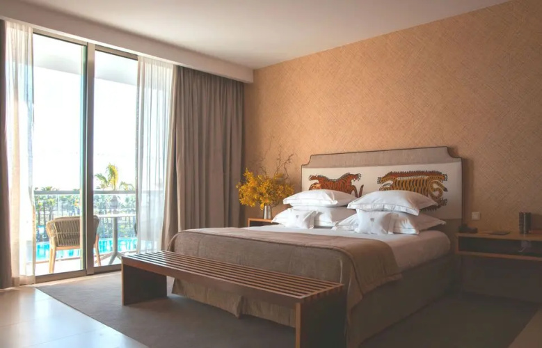 Double Palm Suite with ocean view
